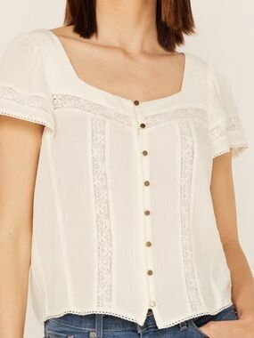 Jolt Women’s Short Sleeve Lace Button Down Shirt